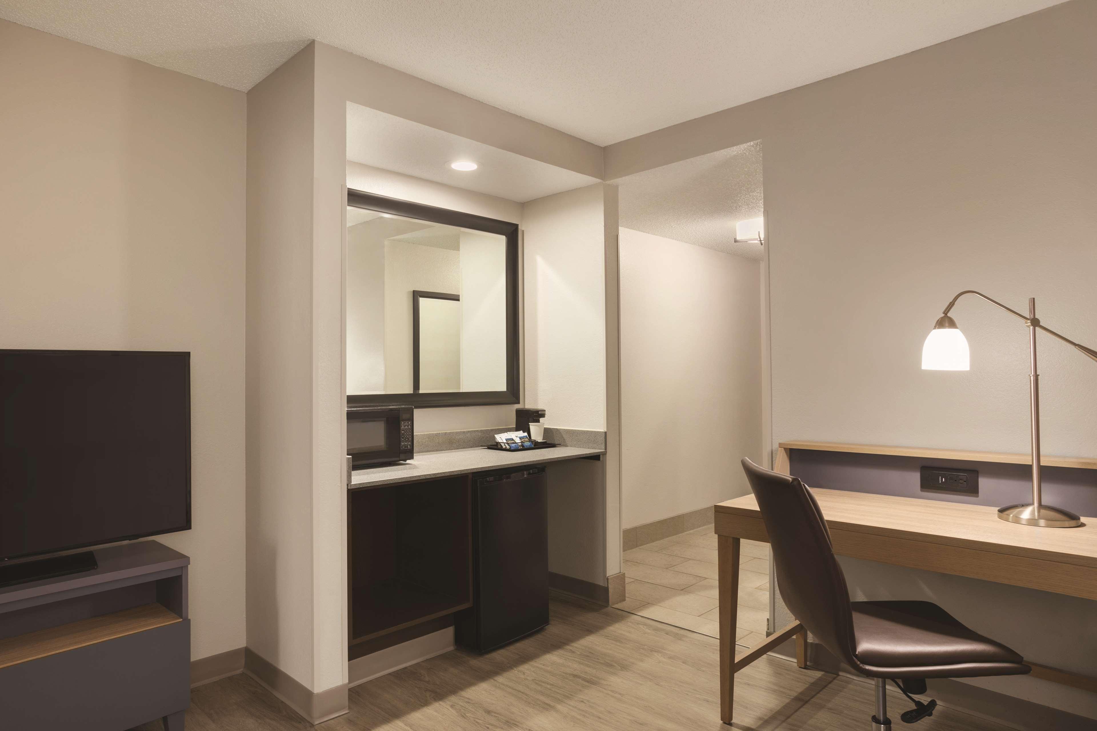 Country Inn & Suites By Radisson, Chattanooga-Lookout Mountain エクステリア 写真