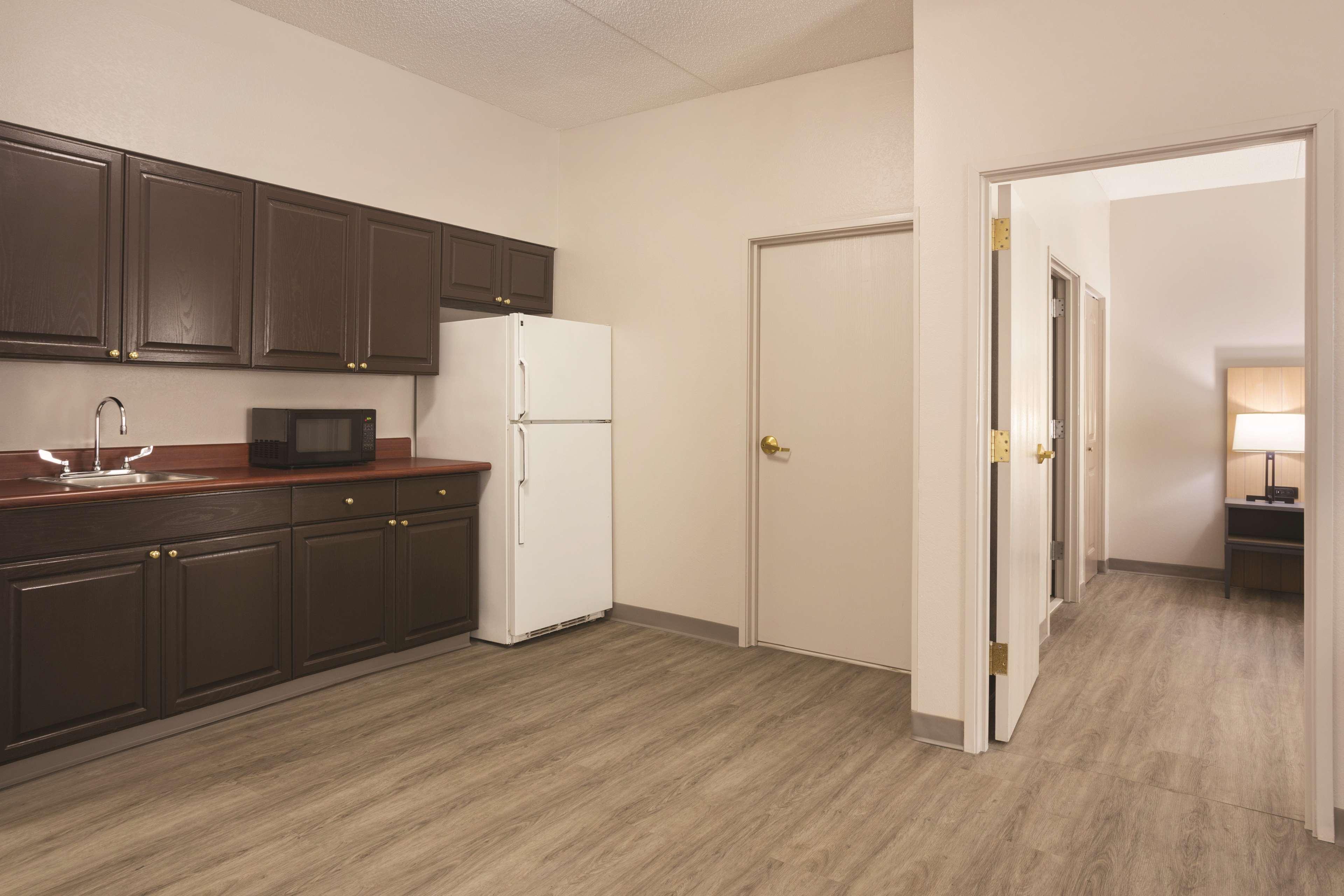Country Inn & Suites By Radisson, Chattanooga-Lookout Mountain エクステリア 写真